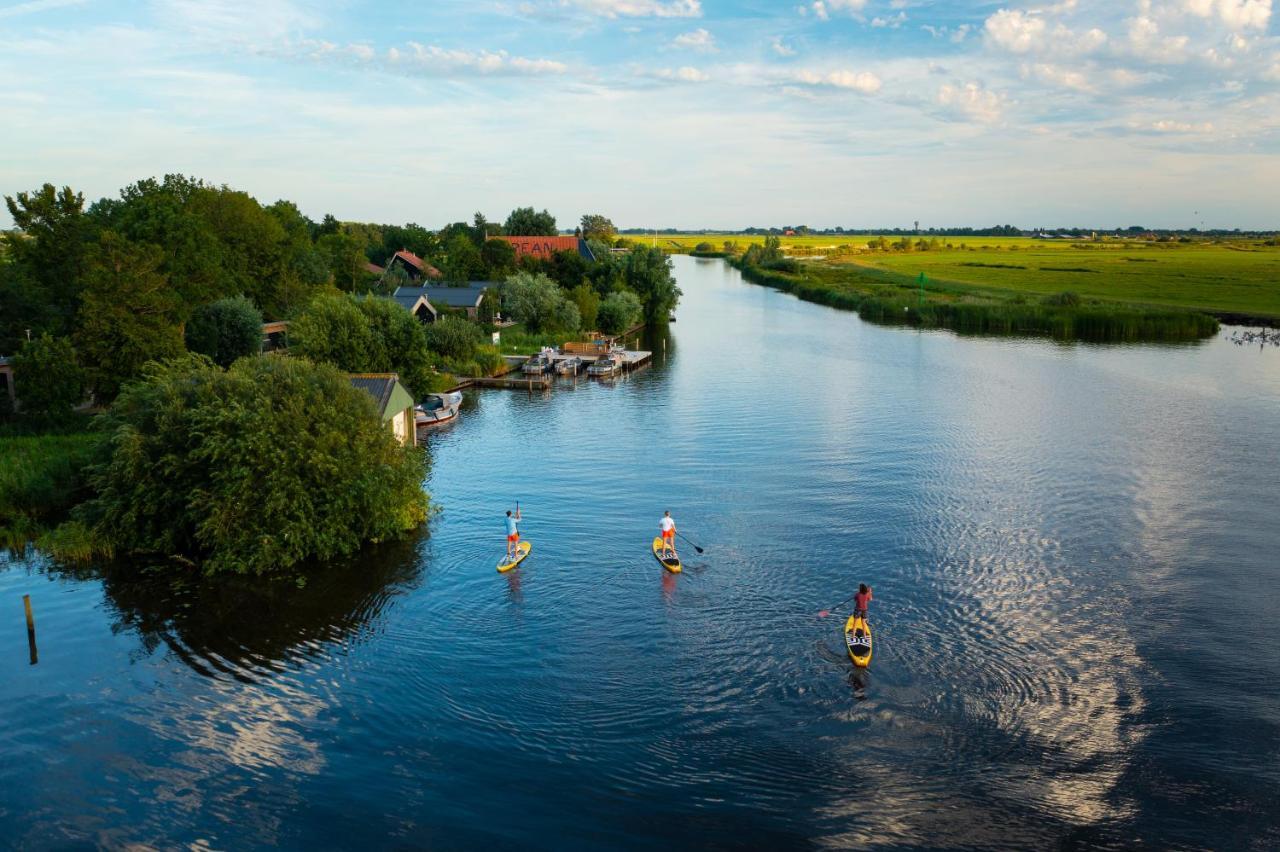 Pean-Buiten Waterlodges Nes  Екстер'єр фото